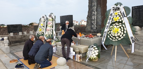 동북리 위령제 모습. (다크투어 제공)