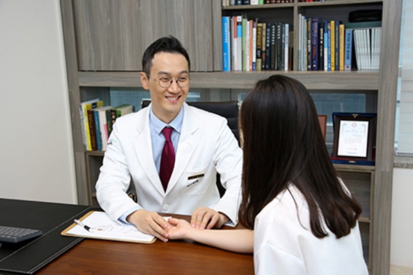 (사진: 생기한의원 마포공덕점 안덕수 대표원장)