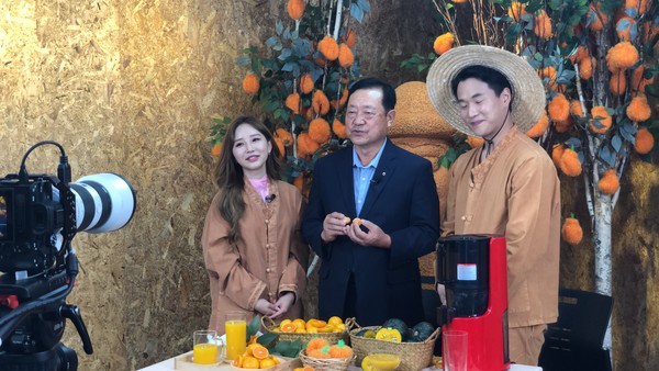 ▲라이브커머스 하우스 감귤 소개 장면