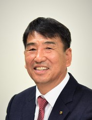 김문일 신임 회장