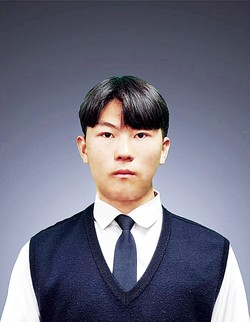 이진영 서귀산과고 3학년.