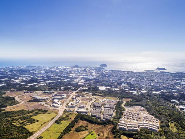 제주도 여건을 적극 활용한 제주헬스케어타운 사업은 글로벌 복합의료관광단지로서의 잠재력이 큰 것으로 평가된다.