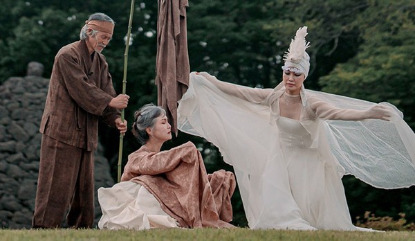 ​제주예술단체 'HOHO PLUS'의 공연 모습.=자료 'HOHO PLUS'