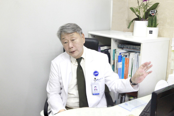 김호성 제주한라병원 소아청소년과 교수.