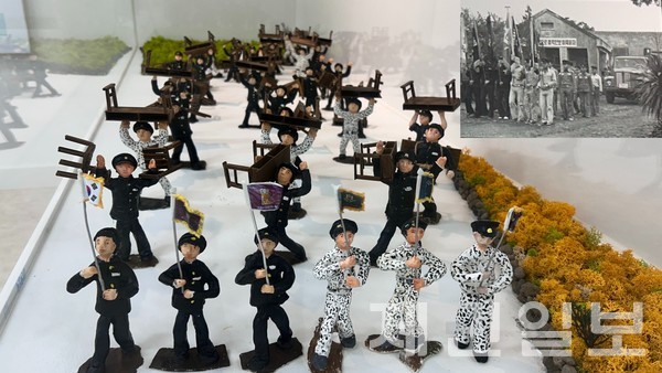 1976년 광양교지에서 노형교지로 학교 이전 당시 물건을 운반할 차량이 수월하지 않아 재학생들은 자신들의 의자와 책상을 직접 들고 이사를 했다. 제주고 100주년 기념관에는 제주고 여학생회가 이 모습을 재현한 미니어쳐를 볼 수 있다. 김은수 기자