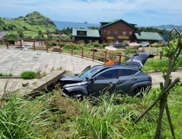 제주지역 고령 운전자 교통사고가 해마다 수백건에 달하면서 부상, 사망자가 잇따라 속출하고 있다.