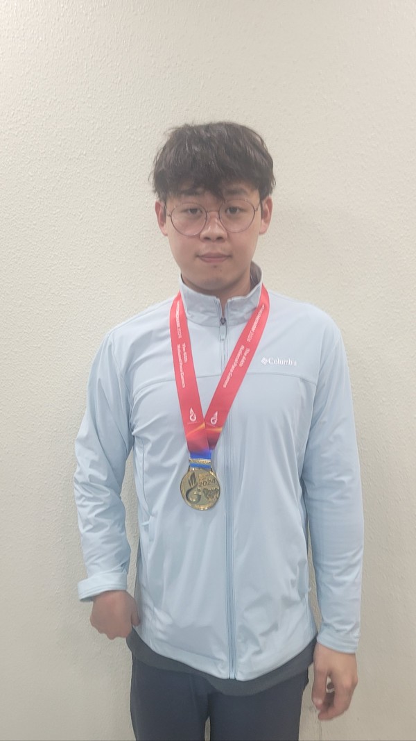 수영 자유형 금메달리스트 고준혁