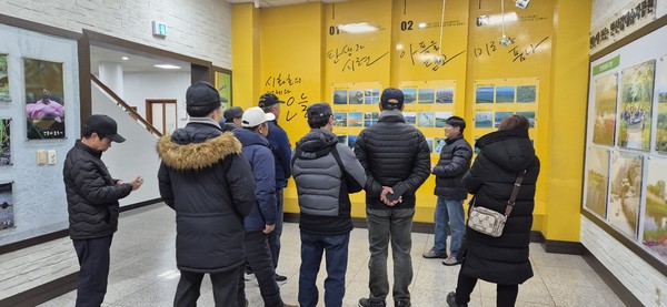 오조리마을회가 지난달 29일부터 이달 1일까지 마을회 임원들과 함께 선진지 견학을 진행했다.