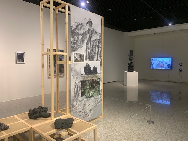 11일 제주도립미술관에서 제주비엔날레 전시가 펼쳐지고 있다. 고은리 기자