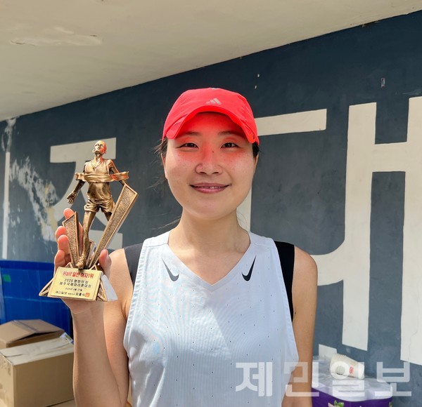 하프 일반 여자부 정경원씨.