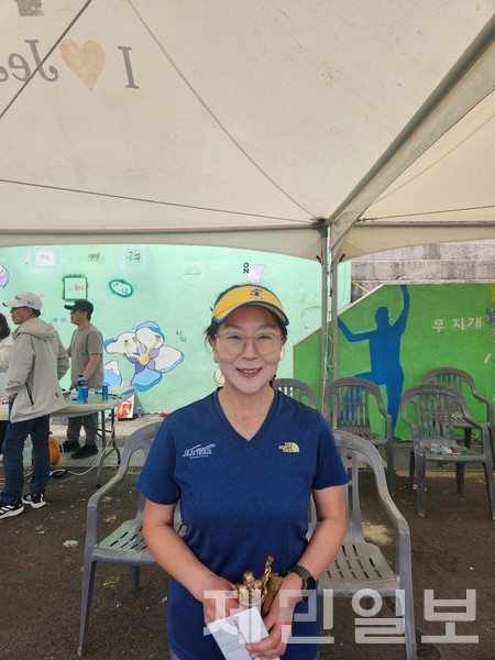 하프 시니어 여자 강수안씨.양경익 기자 