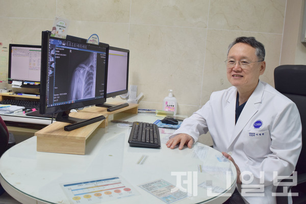 이광현 제주한라병원 정형외과 과장.전예린 기자 