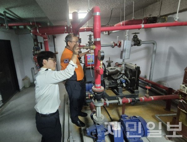 제주소방안전본부가 2026년 대학수학능력시험을 앞두고 시험장 화재 안전조사에 나섰다.(사진=도 소방안전본부)