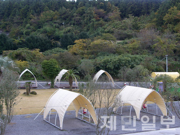 제주시 애월읍 소길리 소재 캠핑장                                                                                                                                              조병관 기자