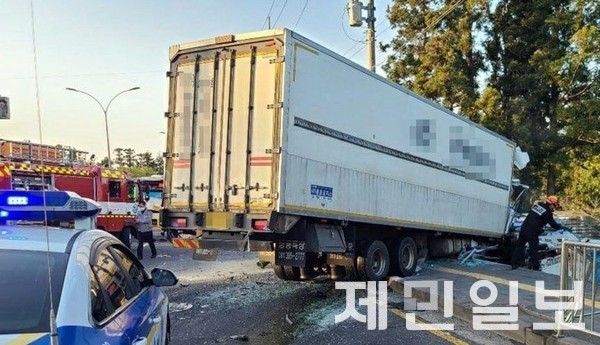 제주지역 사회재난 사고 10건 중 가장 많은 인명피해가 발생한 제주대학교 교차로 교통사고.