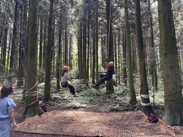 붉은오름휴양림 내 모험숲