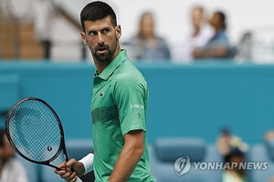 <b>조코비치</b>, ATP 투어 <b>결승</b> 연속 진출 기록 경신