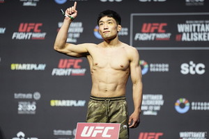 <b>이창호</b>, <b>UFC 데뷔전</b>서 TKO로 강렬한 승리 기록