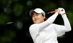 <b>이일희</b>, <b>LPGA</b> 투어에서 깜짝 <b>선두</b>