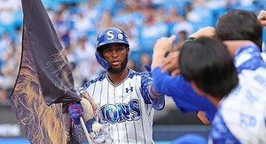 <b>삼성</b> 디아즈, <b>두산</b> 상대로 시즌 25호 홈런 작렬