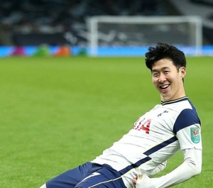 <b>손흥민</b>, <b>토트넘 이적</b> 가능성 높아져