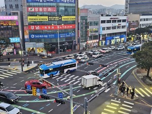 서광로 BRT 개통 이후 광양로터리 일대 교통 혼잡 지속 - 뉴스 썸네일 이미지