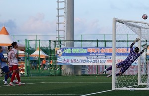 [백록기] 승부차기 혈투·골 폭풍...백록기 U-17 ‘8강 진용’ 완성